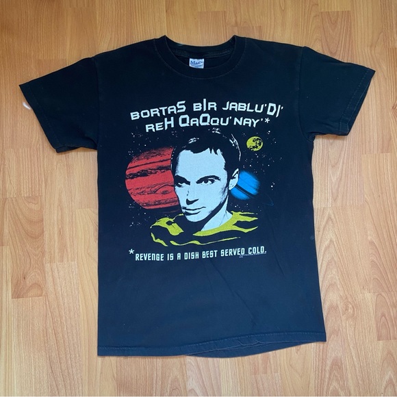 Vintage Star Trek Men’s Revenge Is A Dish Best Served Cold T-Shirt Size Small - Picture 1 of 6